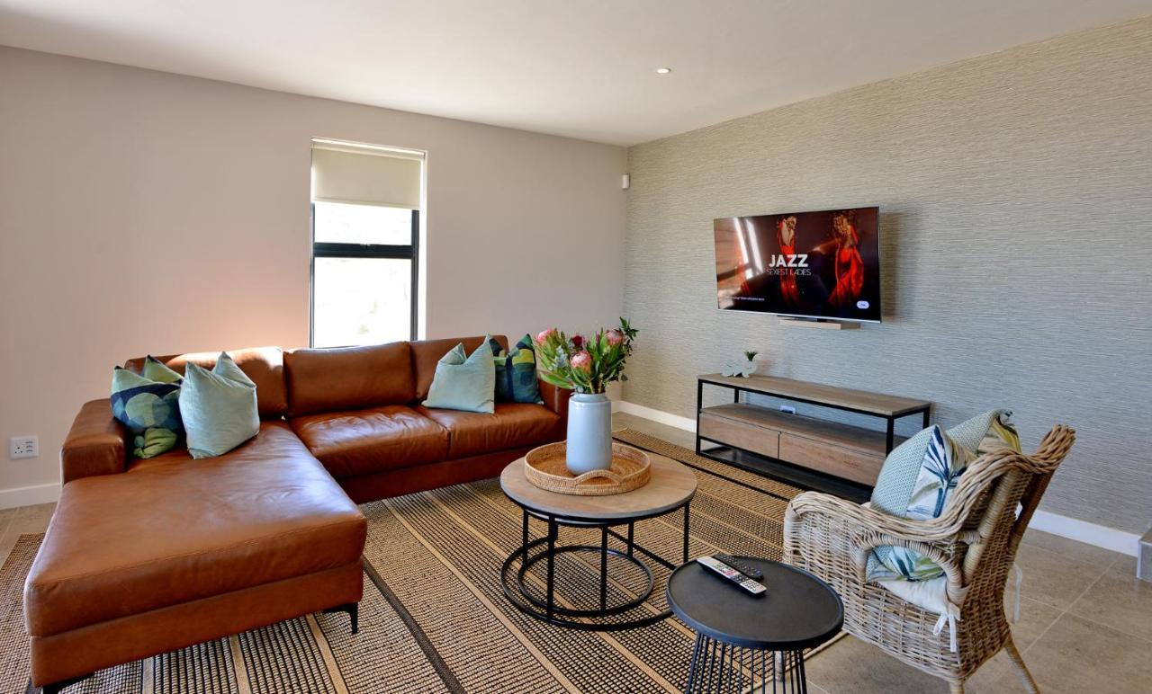 The Shark Bay Boutique Hotel & Spa Langebaan Extérieur photo